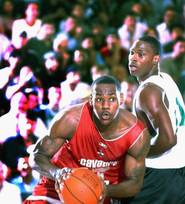 爱游戏体育 -罗马训练开放日，今晨调整名单引欢呼，法国杯在即，细节决定成败 