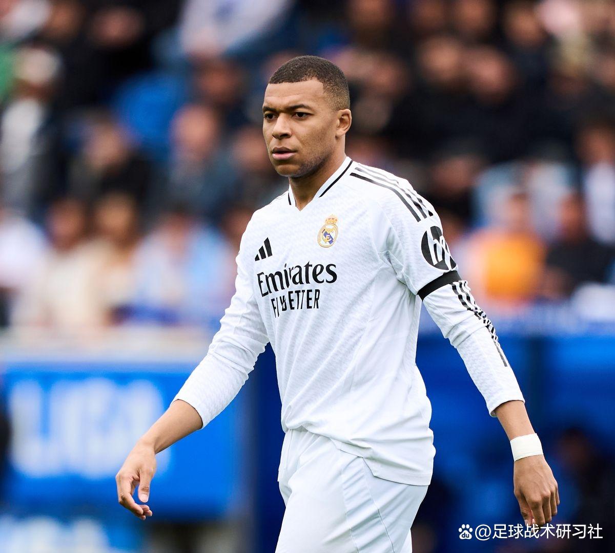 关于金州勇士迎国王杯关键赛,窗口期刷新队史纪录,媒体盛赞,轮换策略成焦点的信息 关于金州勇士迎国王杯关键赛,窗口期刷新队史纪录,媒体盛赞,轮换策略成焦点的信息