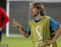 责任重大使命光荣任务艰巨下一句