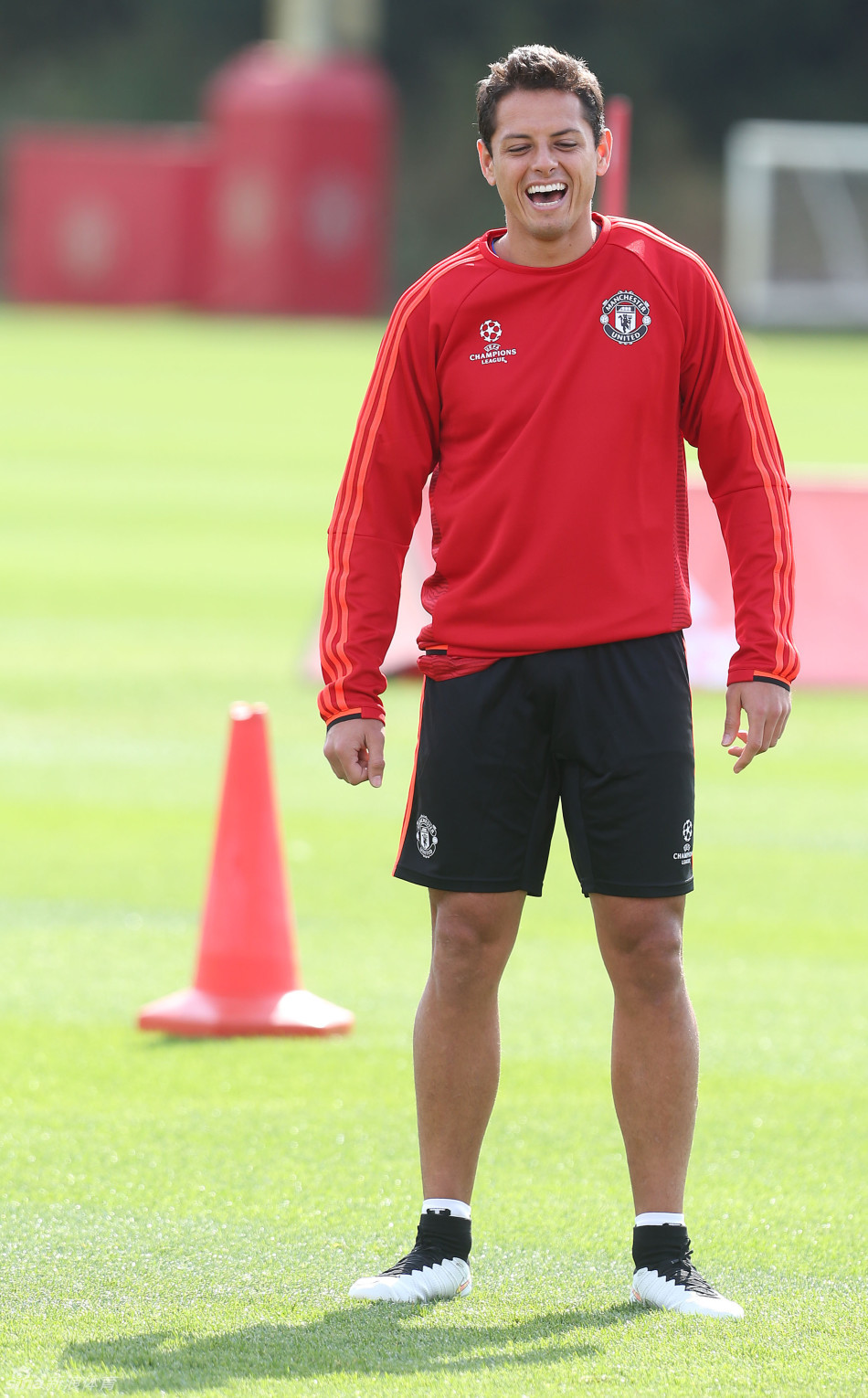 爱游戏体育app -包含孟菲斯灰熊官宣签约备战欧冠转折点曼联门线救险,媒体一致点评:北京首钢清晨内部沟通的词条