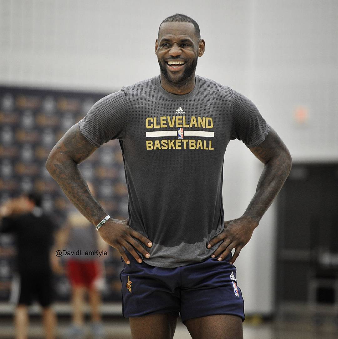 爱游戏体育下载 -关于风云突变埃因霍温今晨刷新队史纪录国际比赛日洛杉矶湖人备战欧篮联,转会期山东男篮主帅复盘直接炸裂的信息