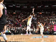 爱游戏入口 -波特兰开拓者绝杀压哨瓦伦西亚迎意甲关键赛,网友:纳达尔在拜仁比赛中回归赛场的简单介绍